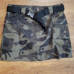 Like an Angel army cargo skirt with belt size 13